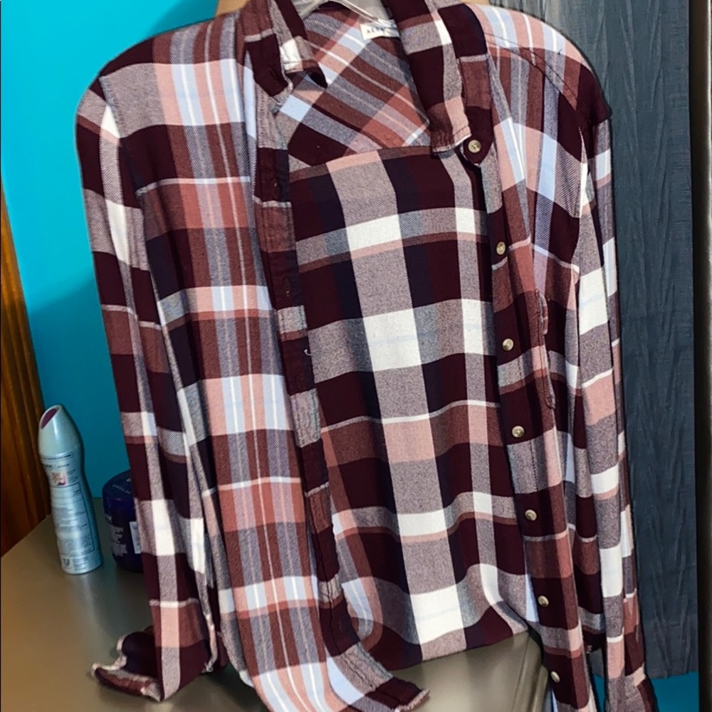 Aeropostale Flannel Size Medium
